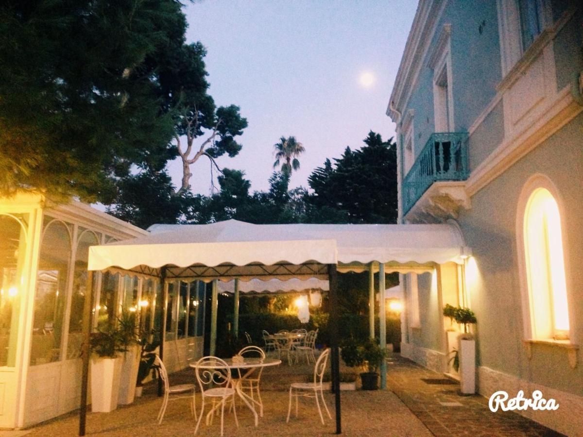 Villa Arlini Pineto Exterior photo